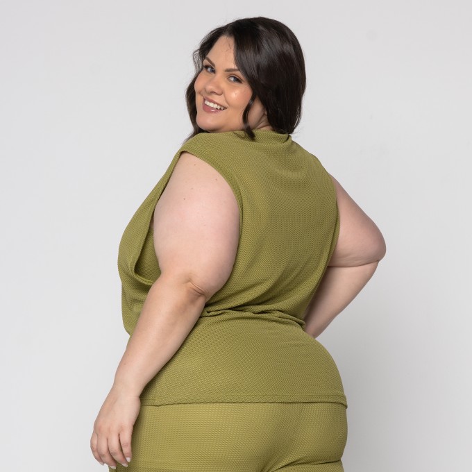 Regata Camilla Plus Size