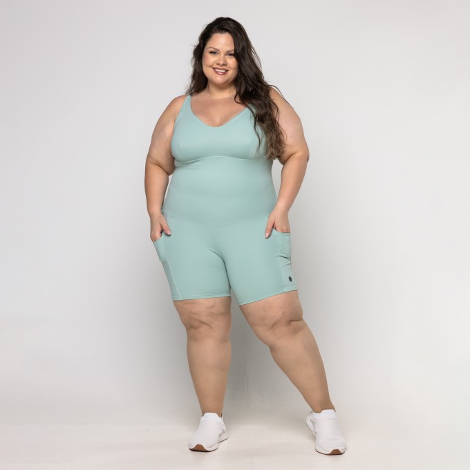 Macaquinho Letícia Plus Size