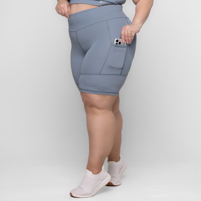 Bermuda Plus Size Ciclista com Bolsos Laterais Jolie