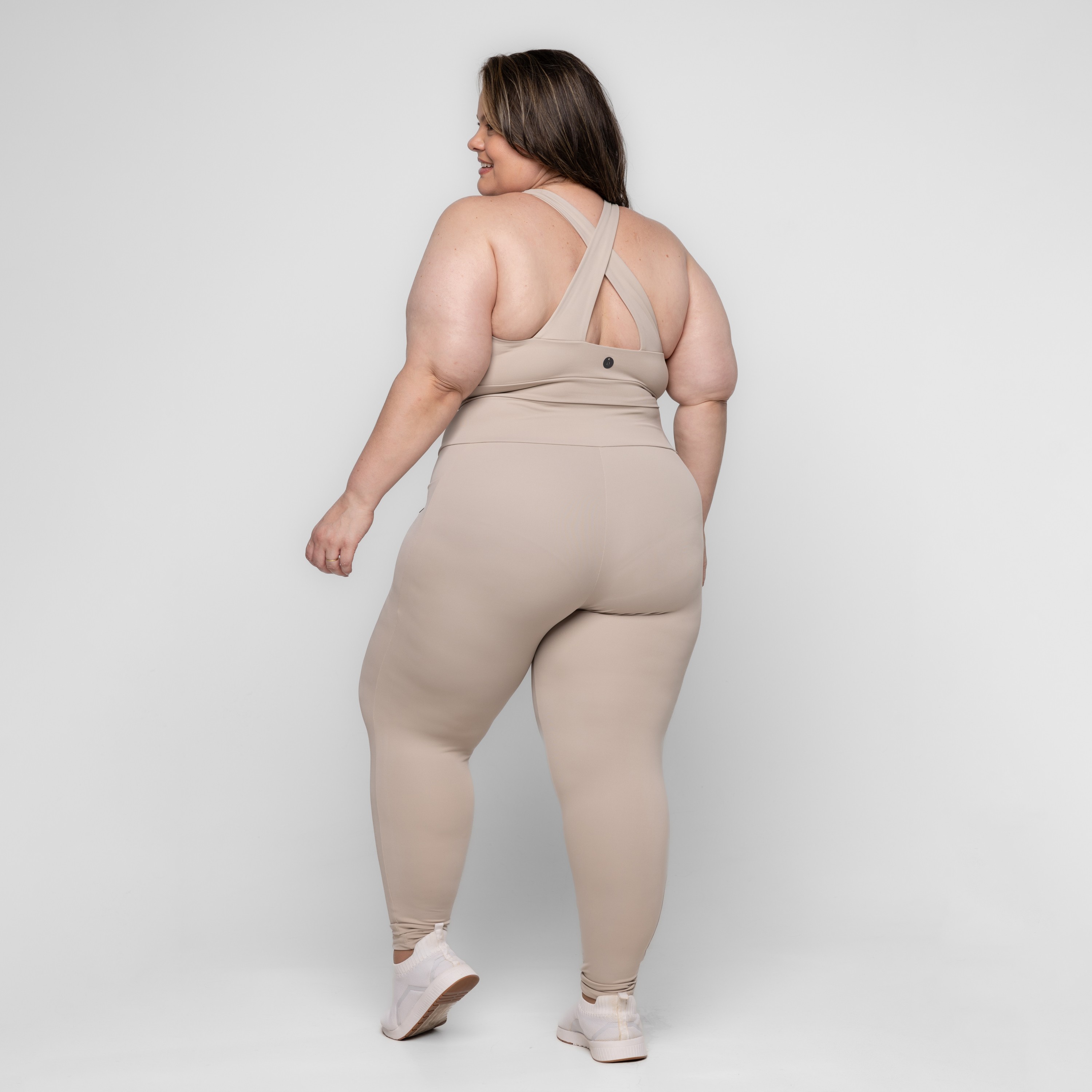 Mサイズ PERFECT FORM LEGGINGS plus CALÇA LEGGING FITNESS PLUS SIZE LARAH COM BOLSOS KEEP MOVE