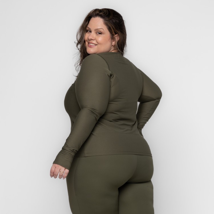 Blusa Fitness Plus Size Samanta Manga Longa com Dedinho