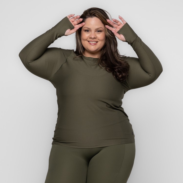 Blusa Fitness Plus Size Samanta Manga Longa com Dedinho
