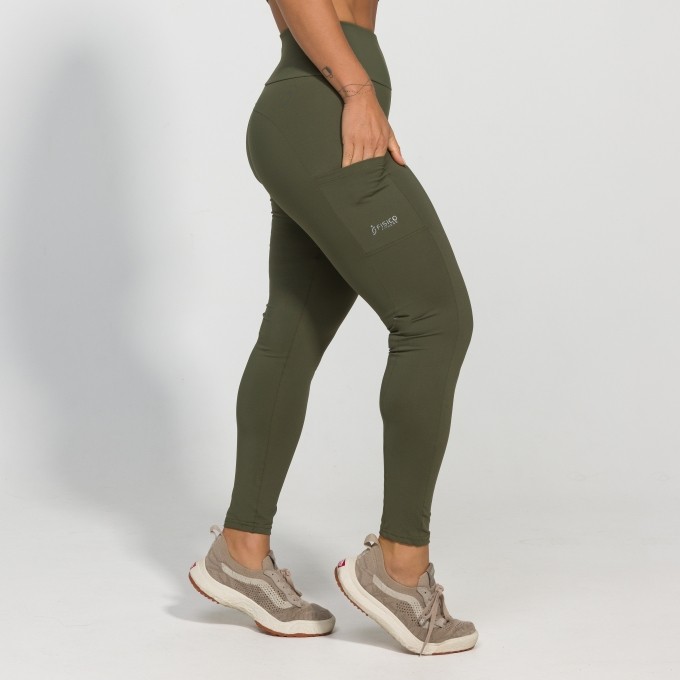 Calça Fitness Com Bolsos Laterais Malu