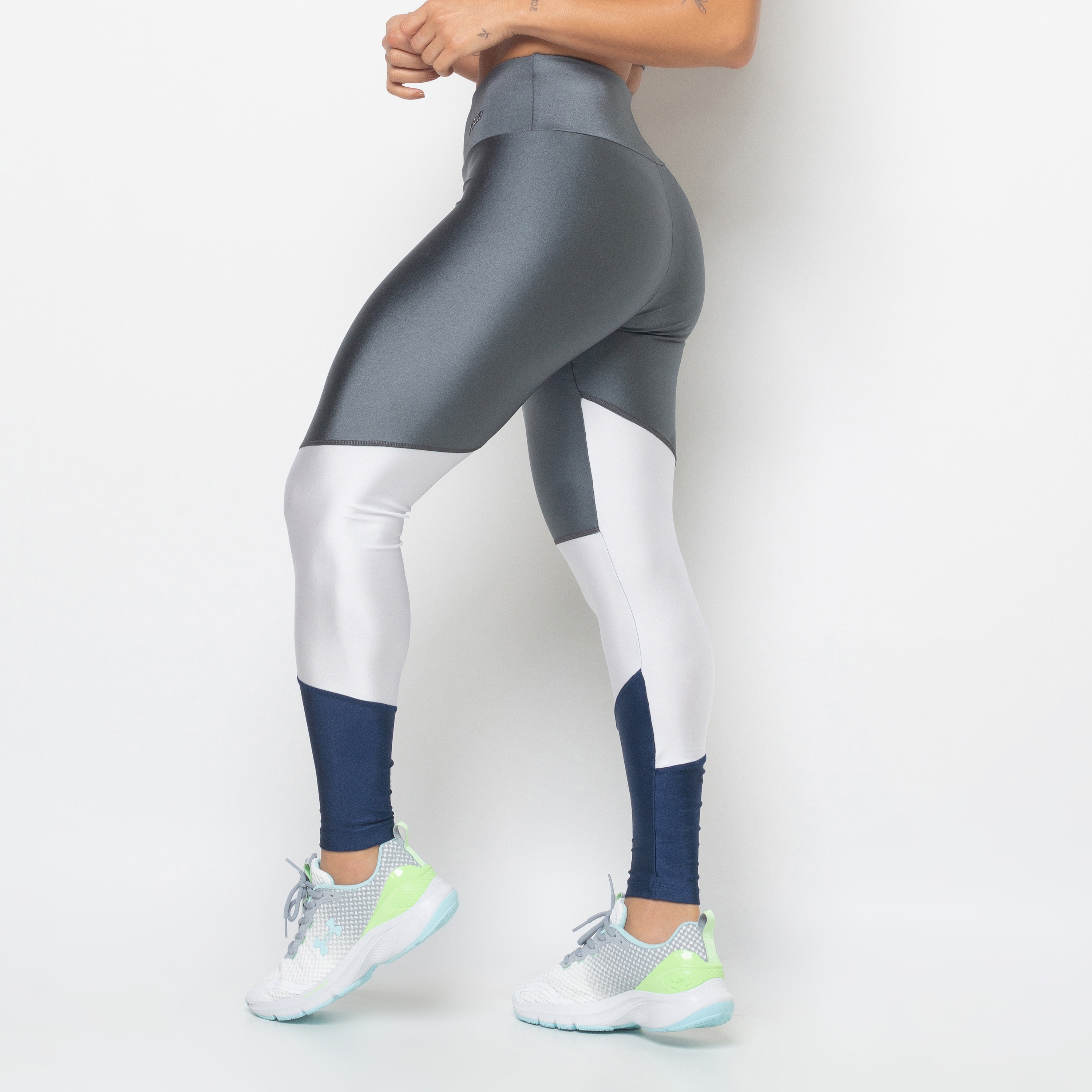 Nike shop multicolor leggings