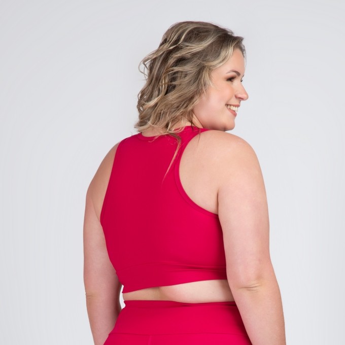 Top Plus Size Fitness Básico Com Bojo Removível Nadador