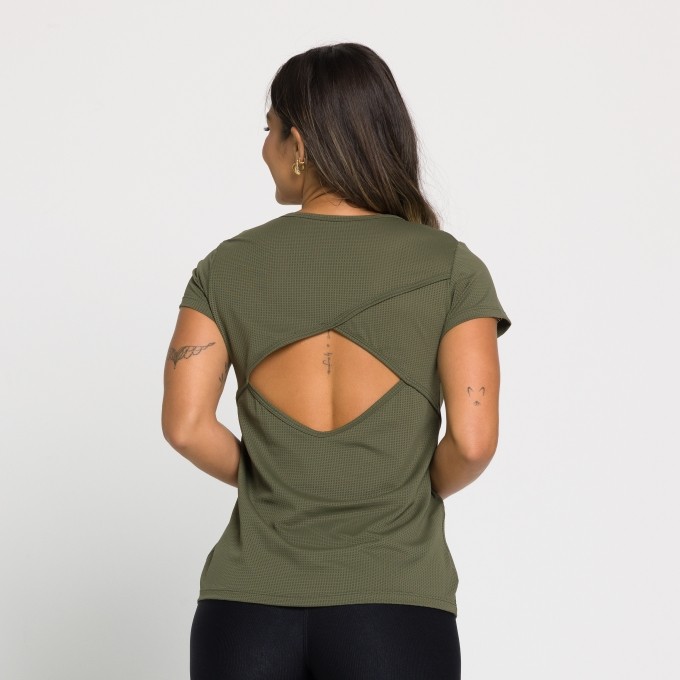 Blusa Tela Dry Fit Abertura Costas Ingrid