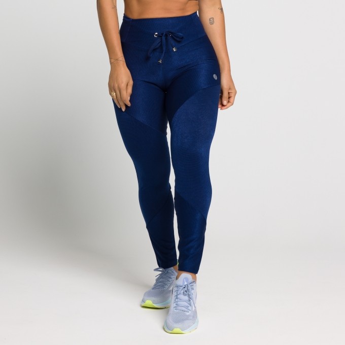 Calça Legging Com Recortes e Cadarço Aurora