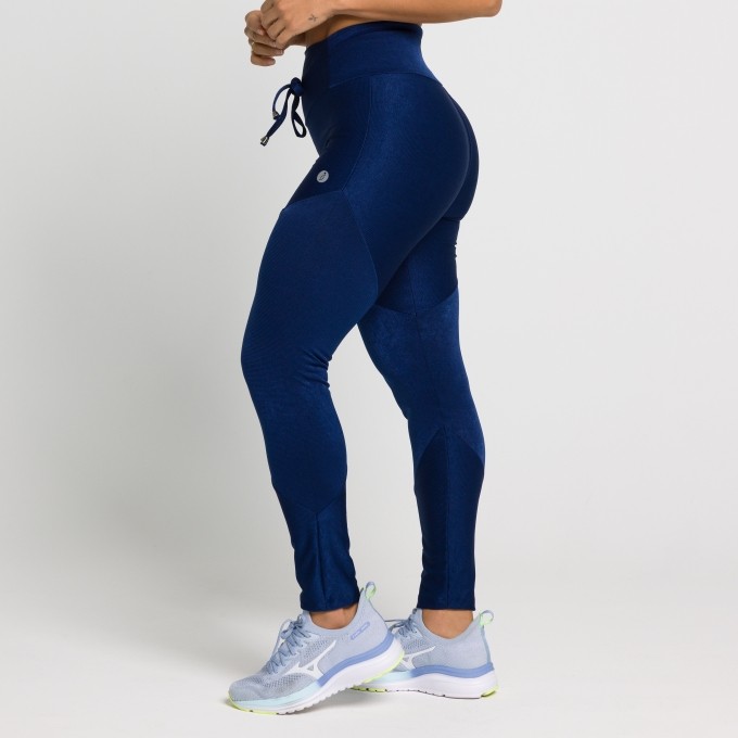 Calça Legging Com Recortes e Cadarço Aurora