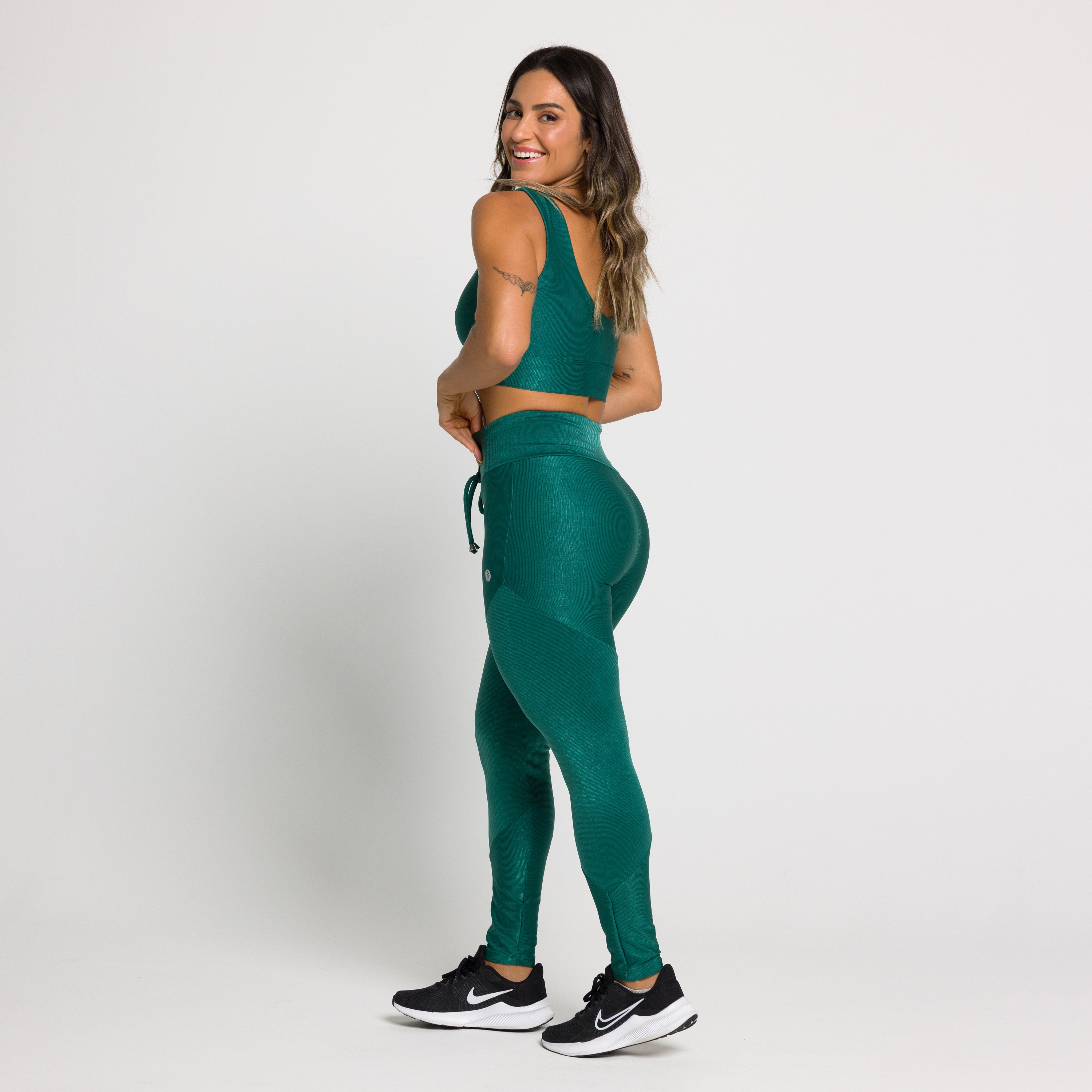 Calça Legging Com Recortes e Cadarço Aurora - Físico Fitness