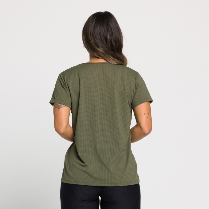 Blusa T-shirt Tela Dry Fit Básica Verônica