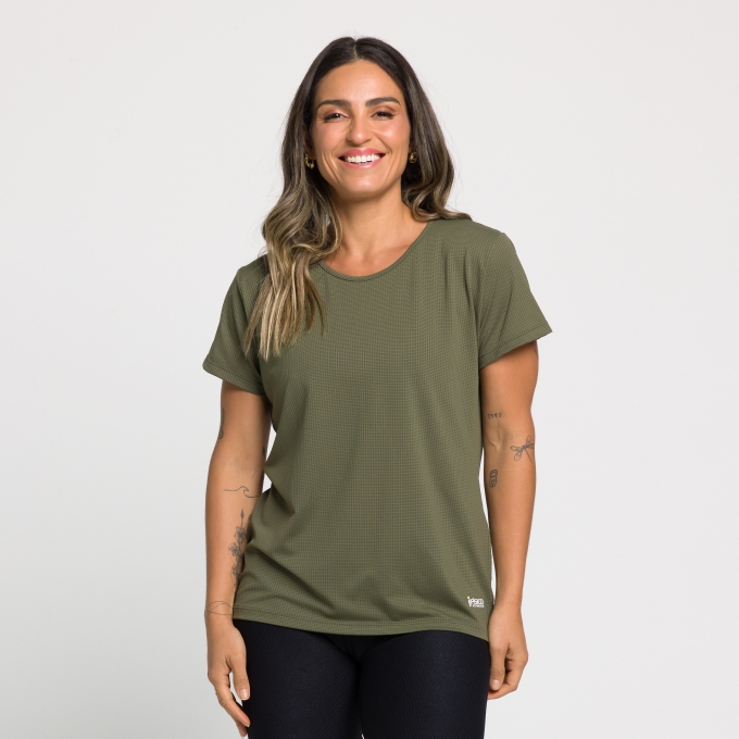 Blusa T-shirt Tela Dry Fit Básica Verônica