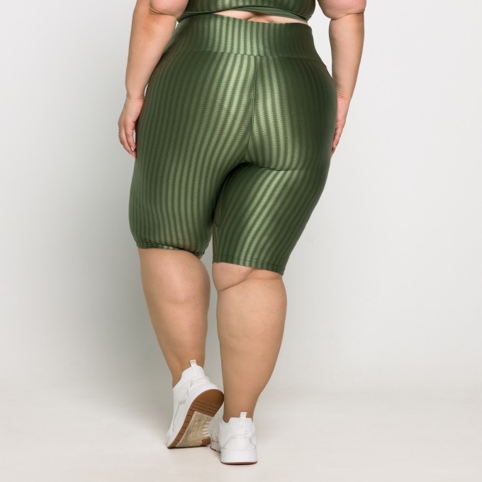 Bermuda Ikat Plus Size