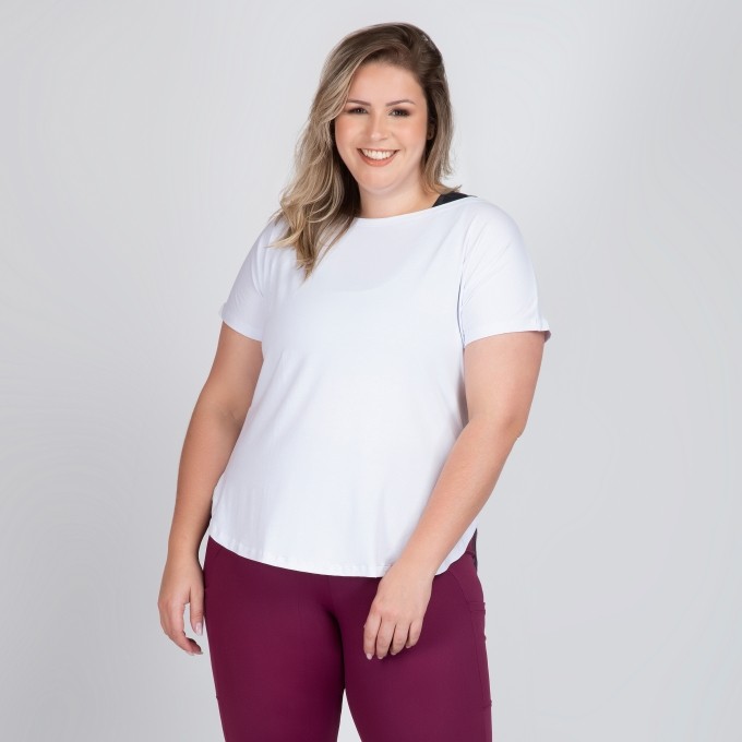 Blusa Long Line Plus Size Dalila