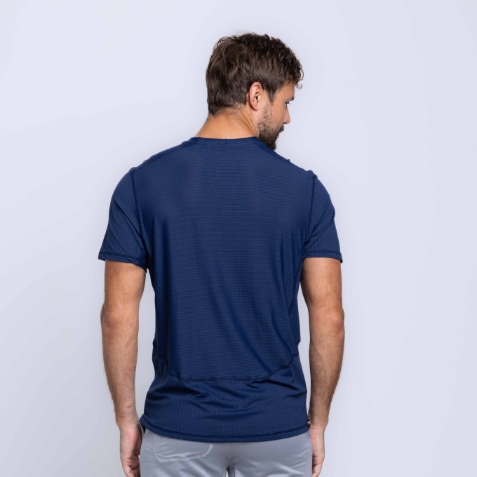 Camisa Masculina Com Recortes Dry Fit