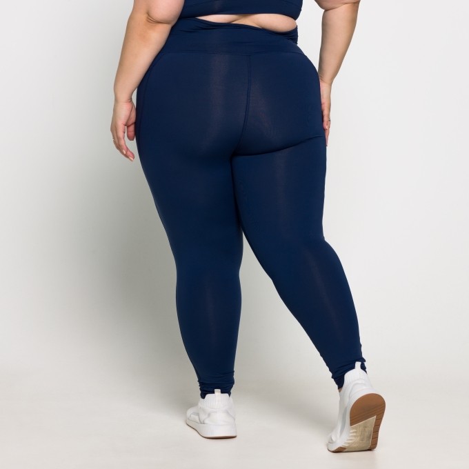 Calça Caroline Plus Size em Poliamida