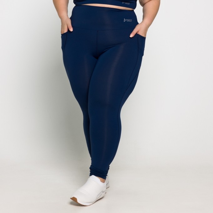 Calça Caroline Plus Size em Poliamida