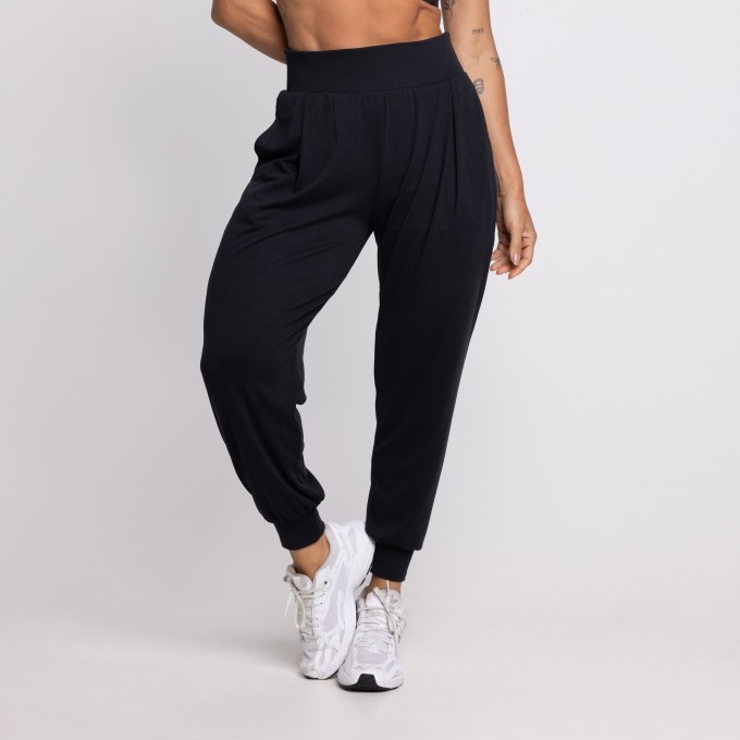 Jogger Kamile em Suede