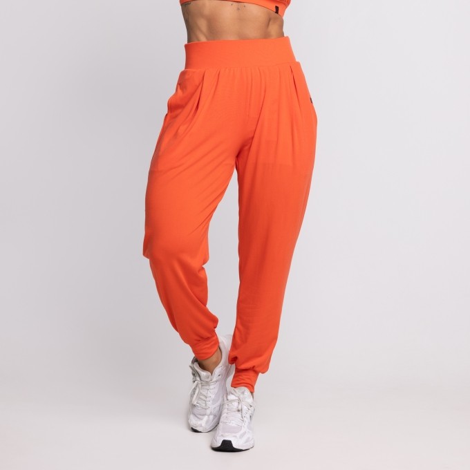 Jogger Kamile em Suede