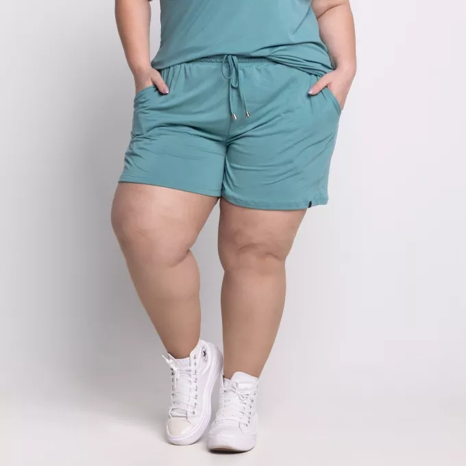 Short Cloe Plus Size em Suede