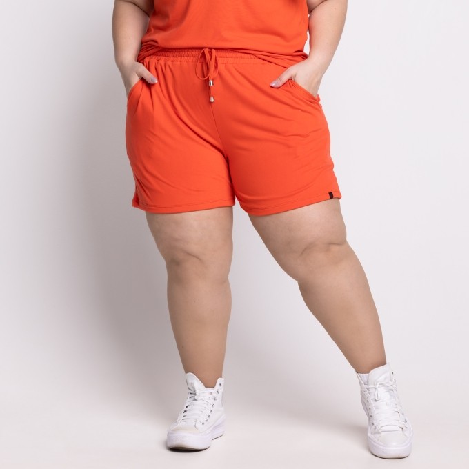 Short Cloe Plus Size em Suede