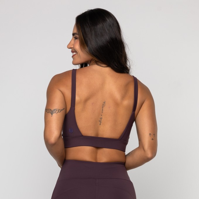Top Larissa