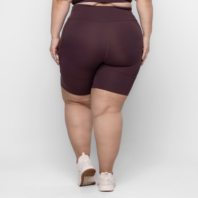 Bermuda Plus Size Ciclista com Bolsos Laterais Jolie