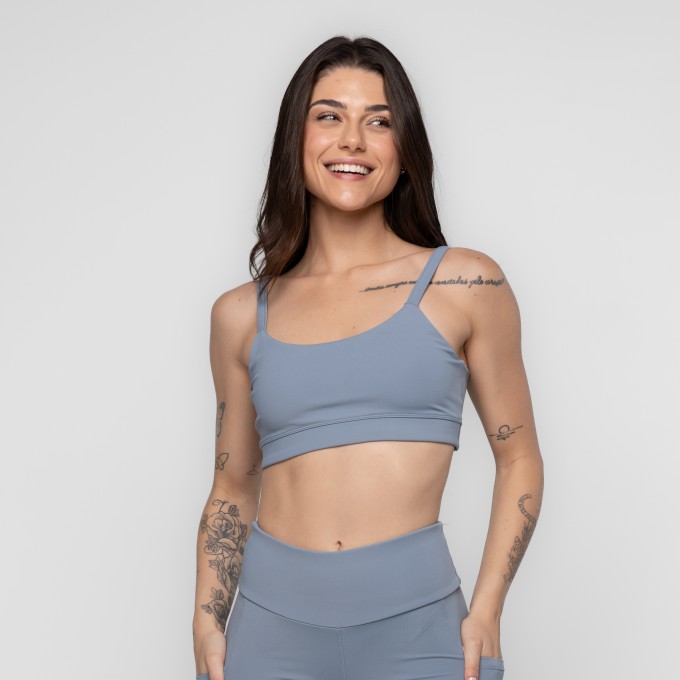 Top Larissa
