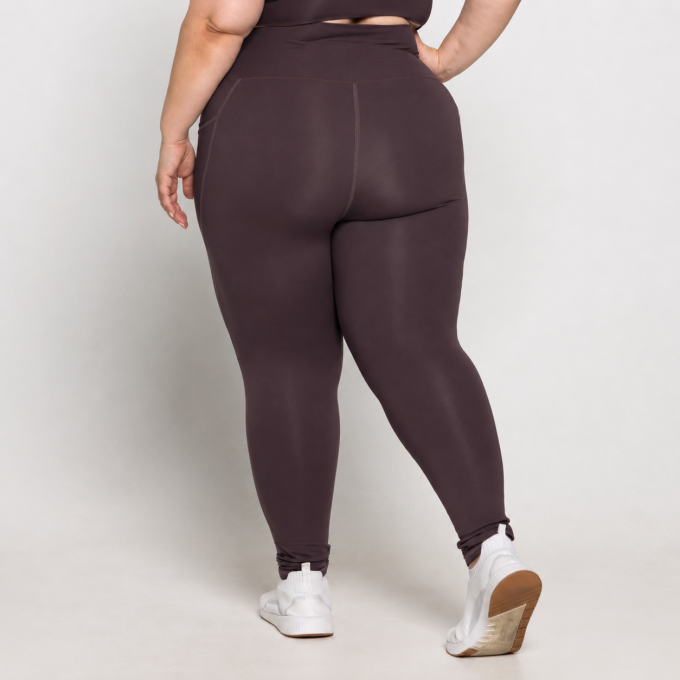 Calça Caroline Plus Size em Poliamida