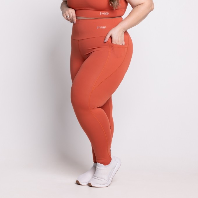 Calça Caroline Plus Size em Poliamida